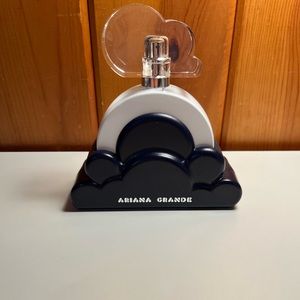Ariana Grande Cloud 2.0 Intense Eau de Parfum 3.4oz